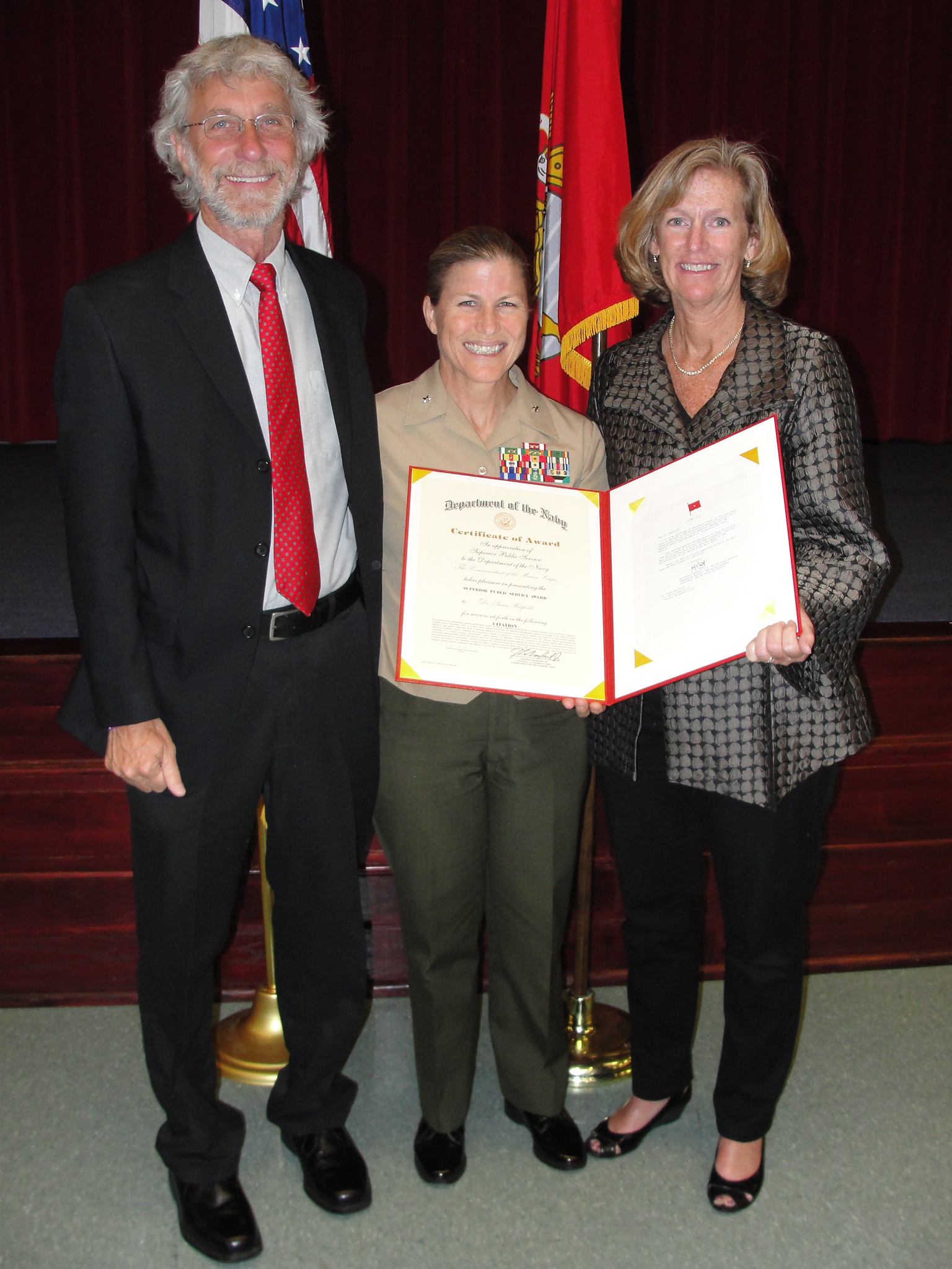 Retired Professor Receives Award