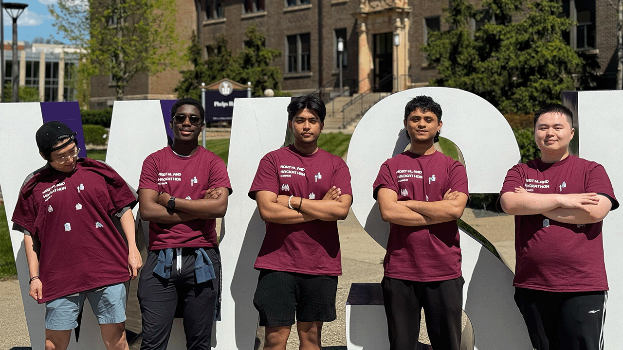 Winona State Computer Science team who won a Hackathon